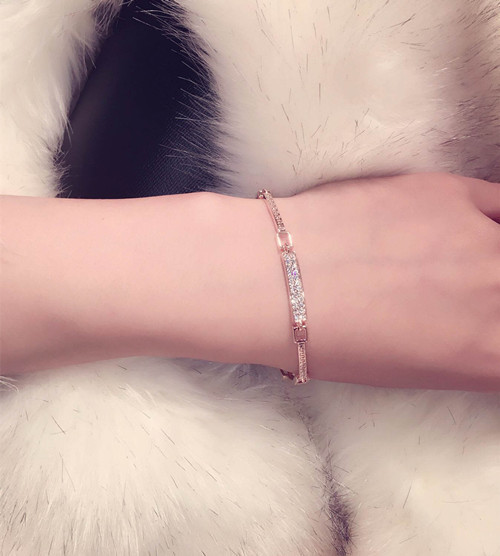 DA31DA2C0C644EFB5312EBD39AC2FC