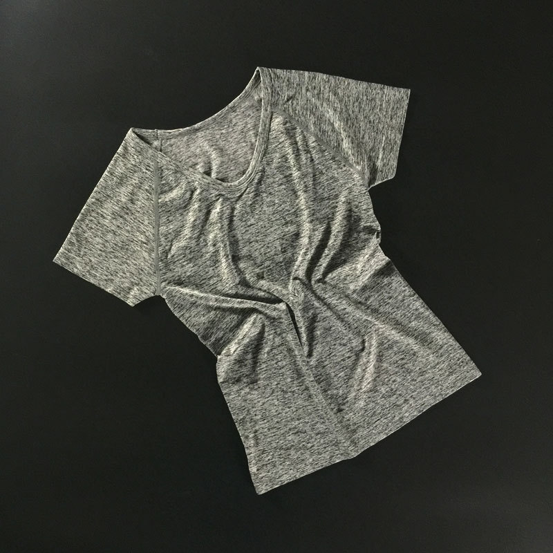 2736282131_748342536