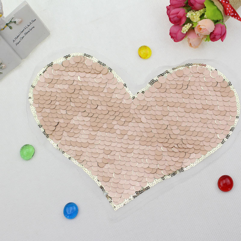 手工缝纫服饰 珠片花边 服装饰品 缝纫饰品 爱心珠片 服装辅料