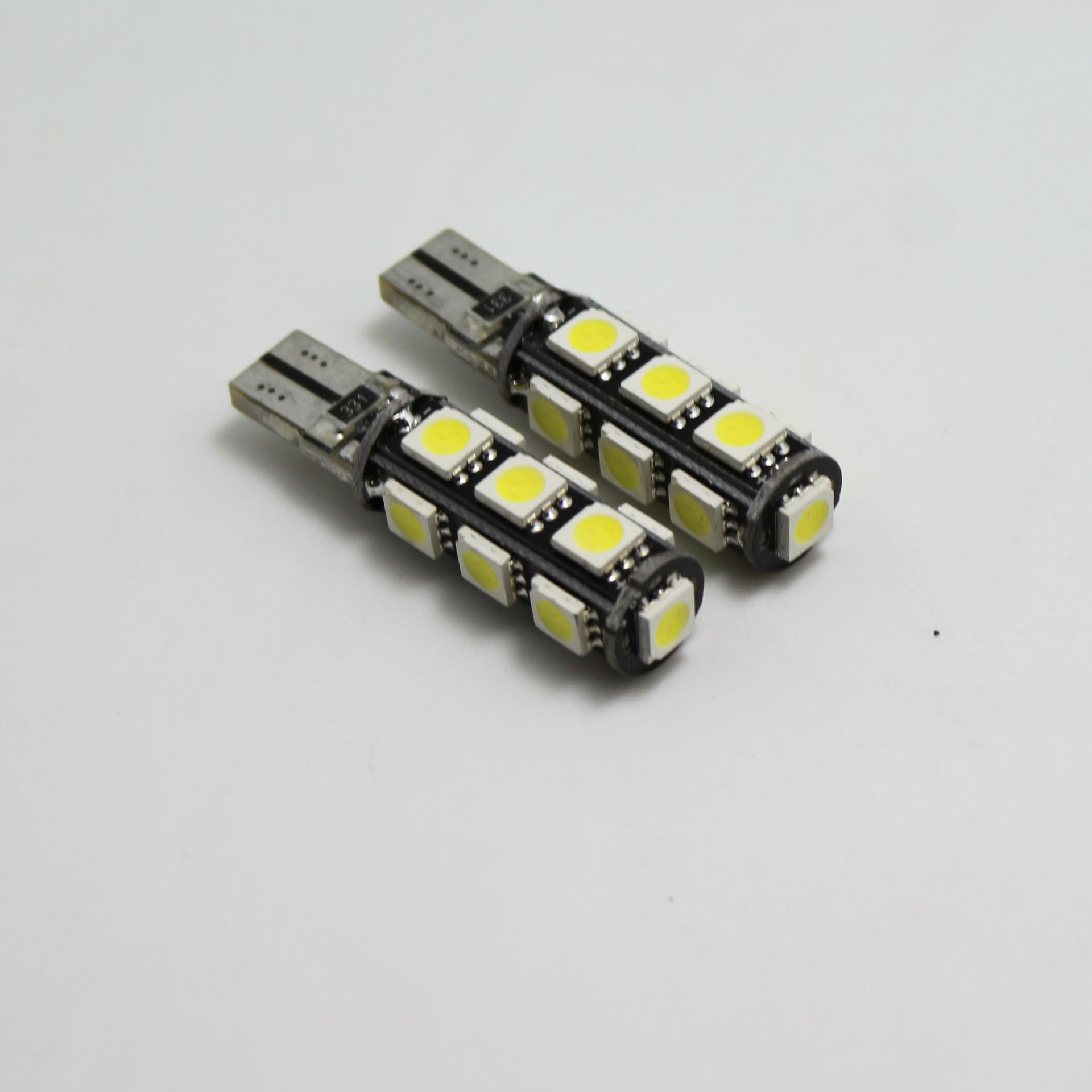 解码T10-5050-13灯主图3