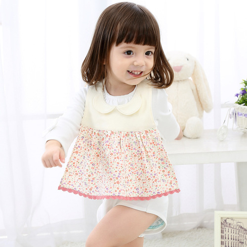 Waterproof pure cotton skirt-type bib and strap-type adjustable saliva napkin for baby girl eating bib large size
