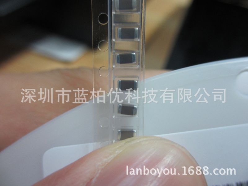 贴片电容_1206贴片电容 10uf x7r 误差10% 耐压