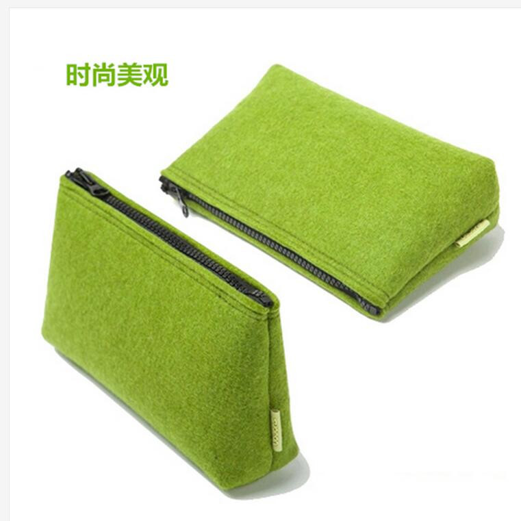 毛毡包 优质彩色毛毡移动电源包 耳机数据线电源包 厂家批发