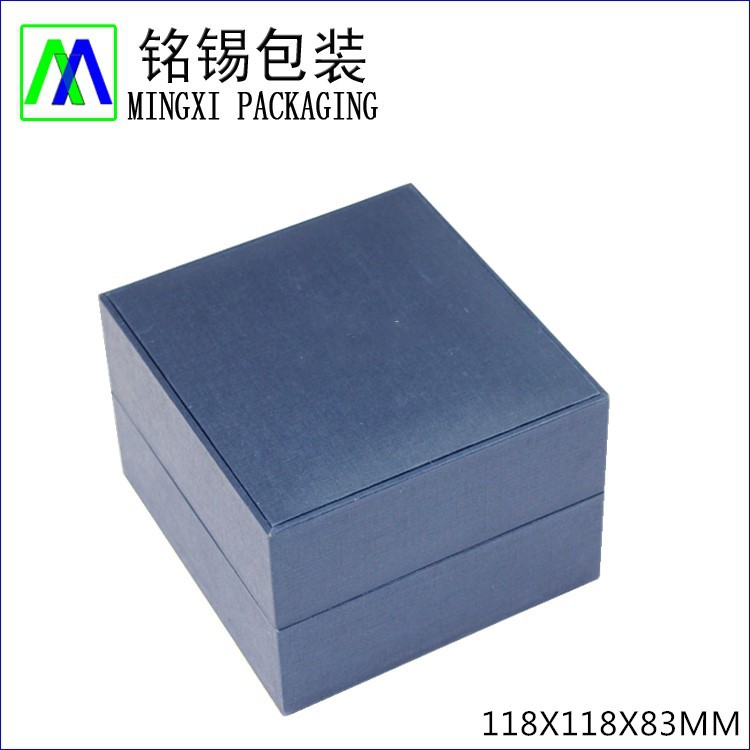 深圳产凹面手表盒子包装盒 翻盖手表盒订购 内有绒布C架 普通包装