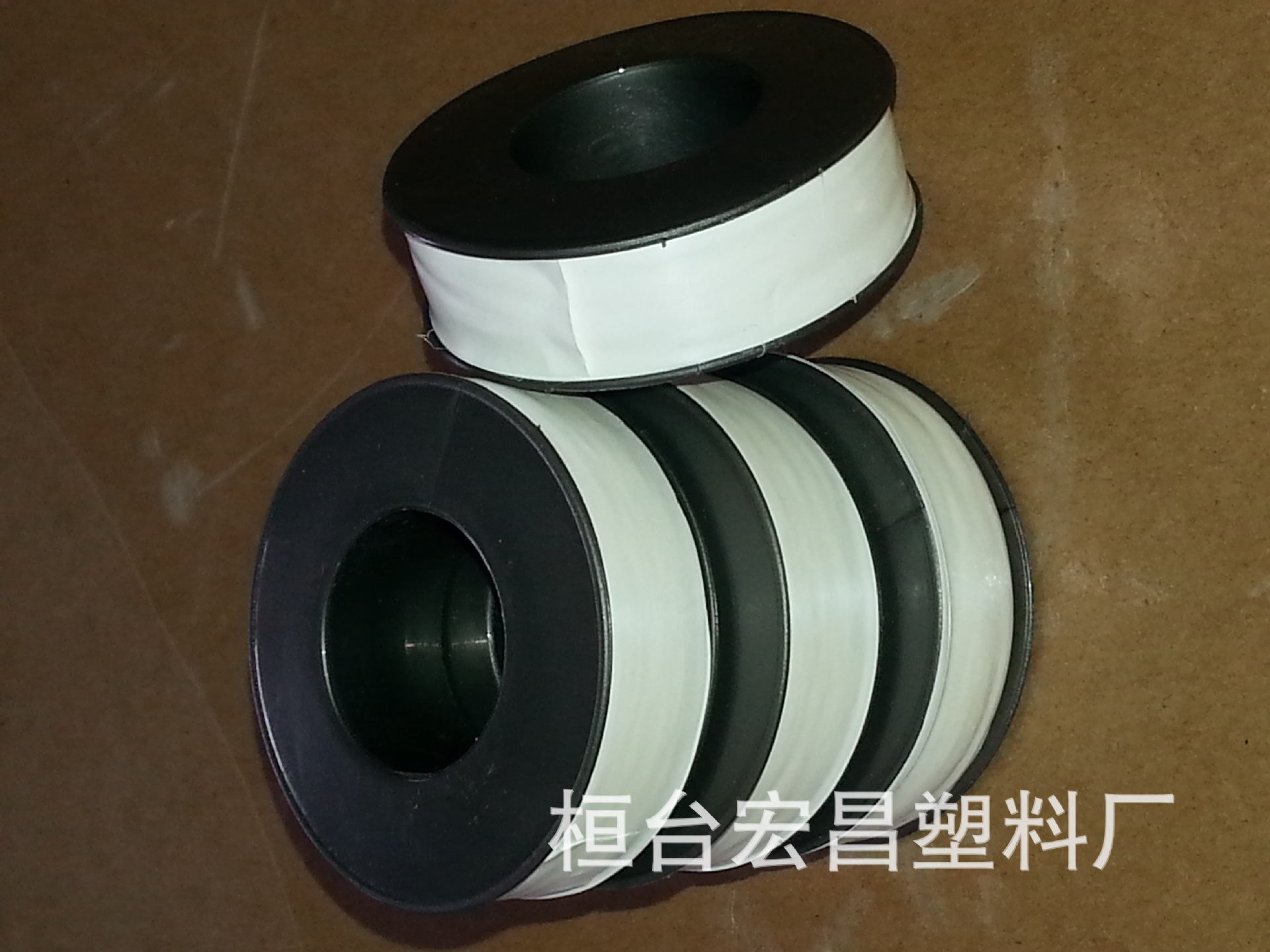 厂家直供聚四氟乙烯生料带螺纹密封带耐腐蚀耐老化生料带含油带