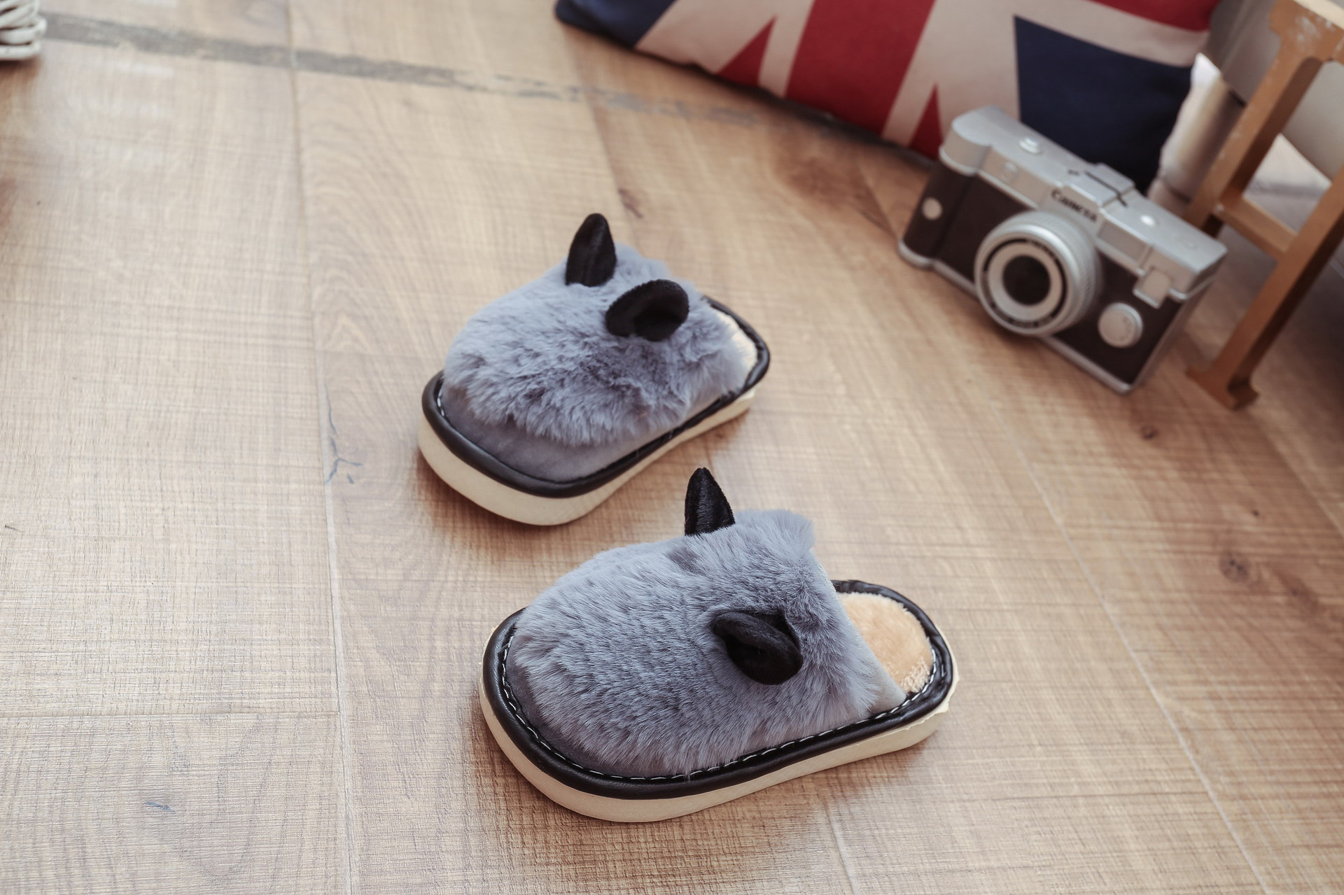 Pantoufles enfants en suède pour hiver - semelle caoutchouc - Ref 1014158 Image 18