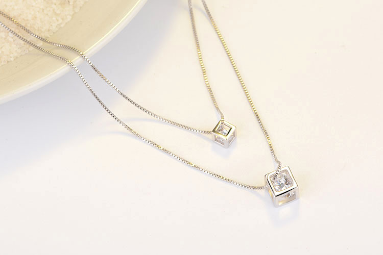 1 Piece Fashion Square Copper Plating Inlay Zircon Layered Necklaces display picture 4