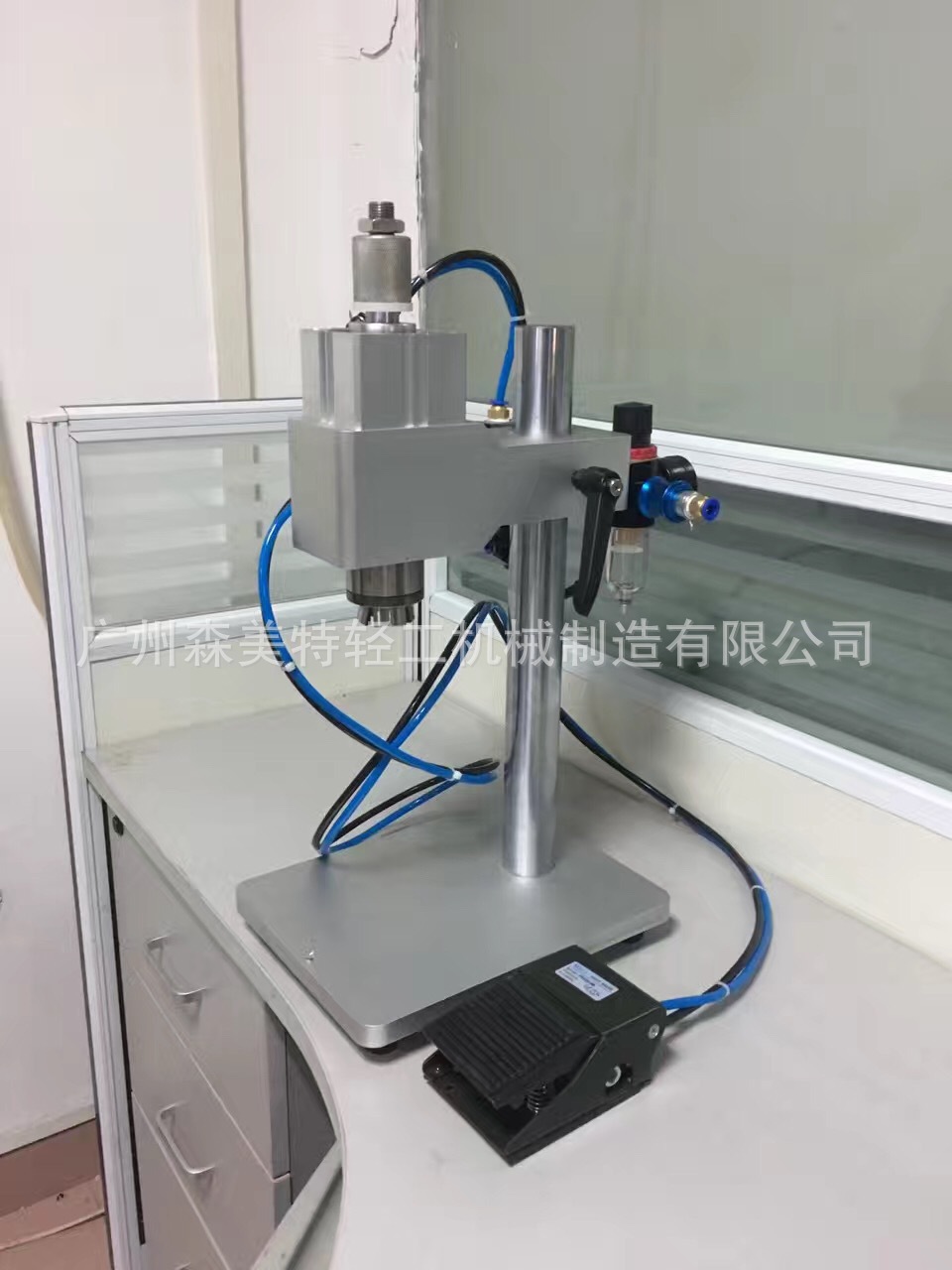 气动旋盖机 气动扎盖机 封口机 搓盖机 灌装设备 安瓶锁盖机