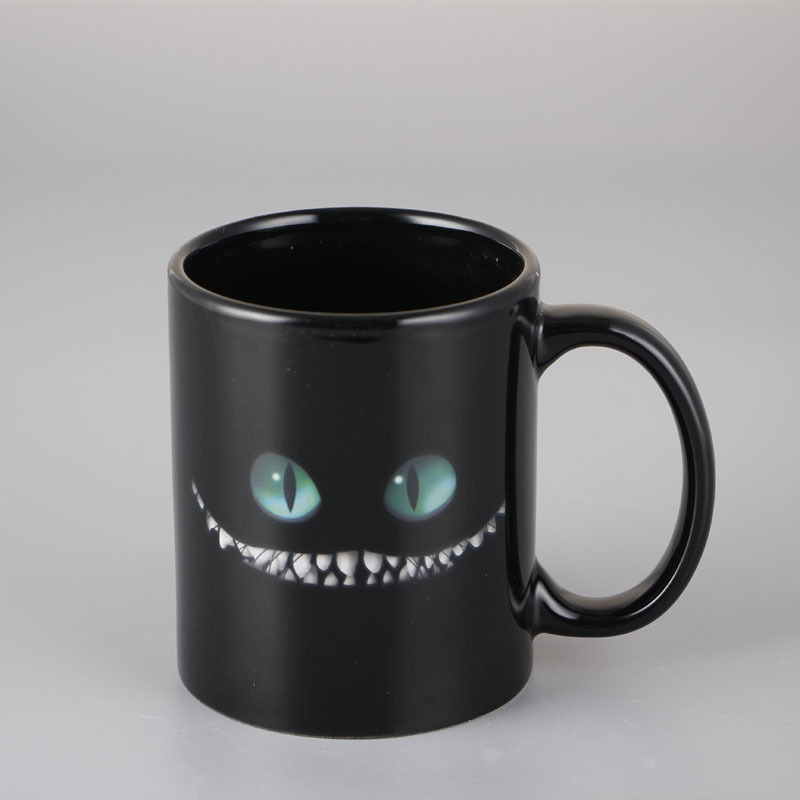 Fabricantes al por mayor de tazas de batería cambiantes de color tazas de marca de cambio de calor tazas de regalo de cerámica creativas tazas publicitarias tazas de sublimación en línea tazas