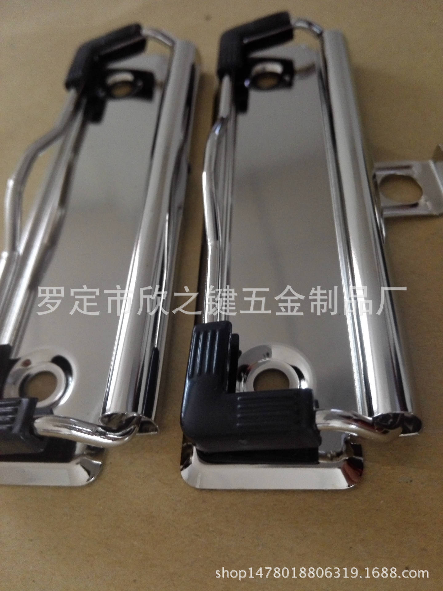 厂家直销供应文具夹五金配件 7 10 12cm板夹 环保夹 金属铁板夹子-阿里巴巴