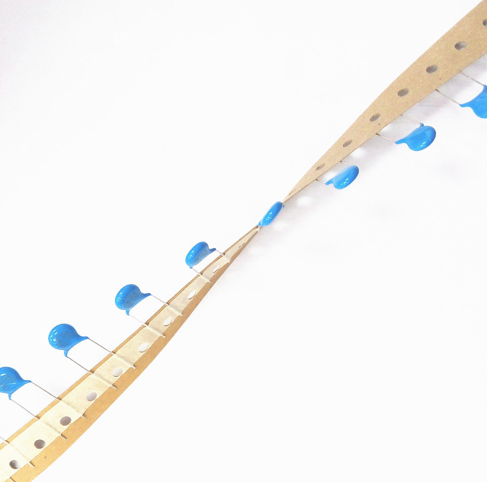 松家厂家产销陶瓷电容安规电容器Y1102M400VACY5U10瓷片安规认证