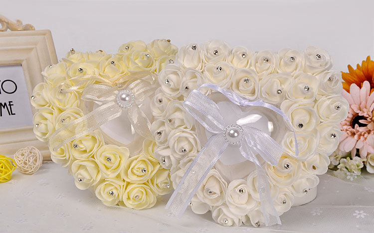 欧式戒指盒 创意婚庆用品新娘新郎PE玫瑰花镶钻戒枕心形戒托批发详情图4