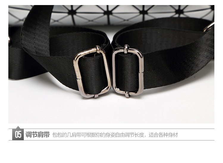 银色拼接背包_19