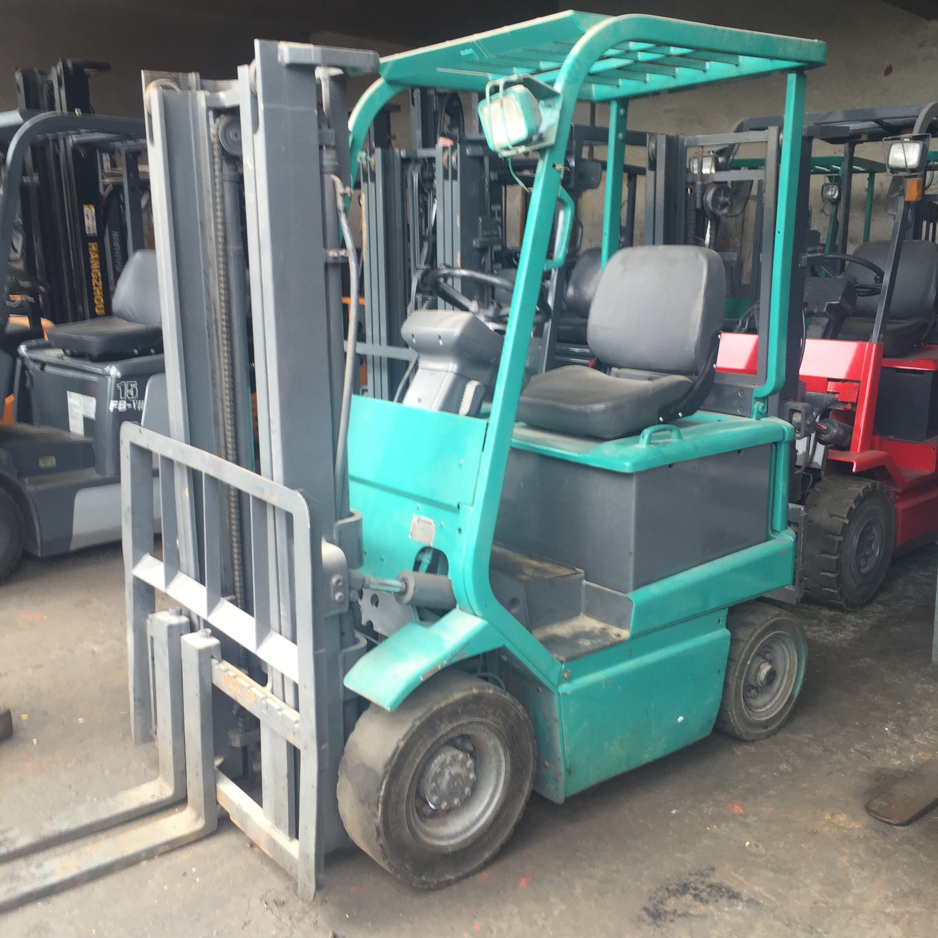 杭州二手叉车二手电动叉车1.5吨 柴油叉车3吨丰田电动叉车