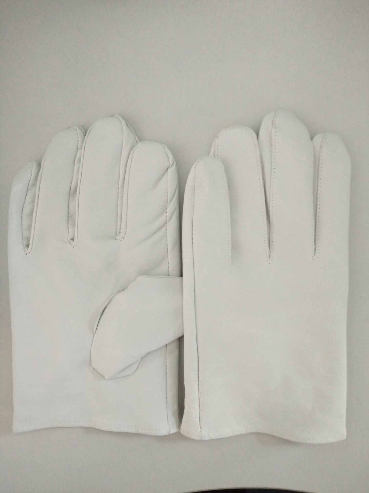 Gants anti coupures -   spéciaux pour le soudage électrique de protection générale - Ref 3404770 Image 4
