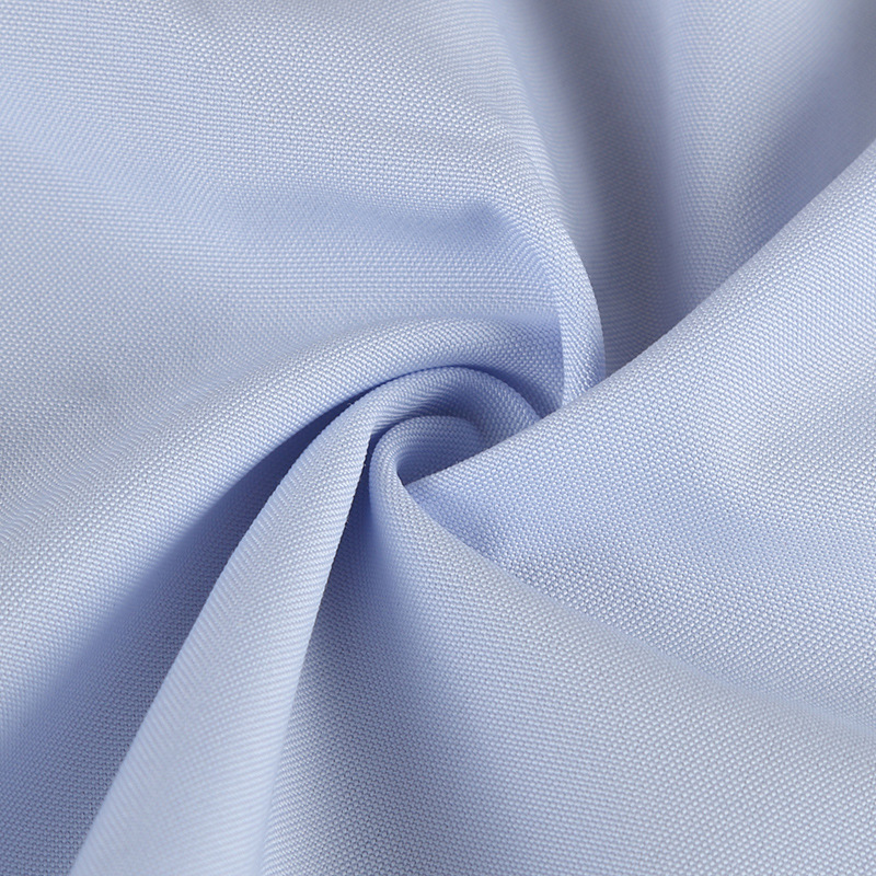 浅白涤棉交织绸工作服面料 外执勤外半袖衬衫面料 涤棉衬衫布料