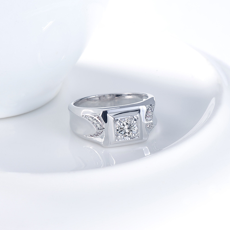 Elegant Ring