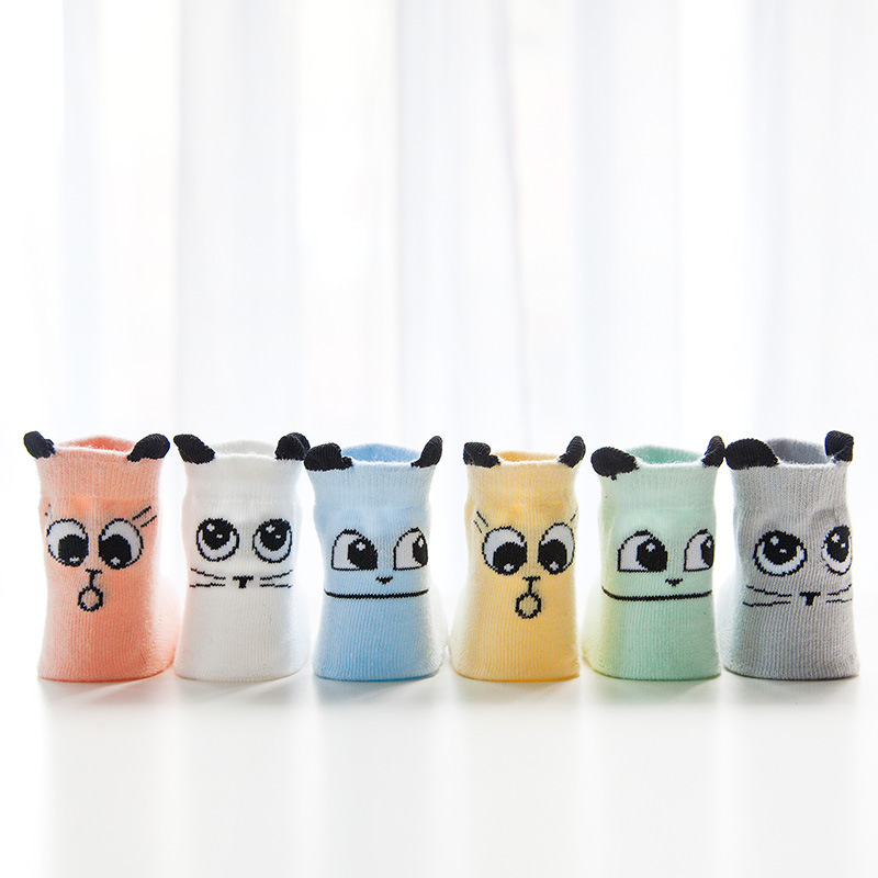 Nueva Corea del Sur orejas tridimensionales de dibujos animados bebé calcetines bebé antideslizante todos los calcetines de los niños algodón 0-1 años estilo de liquidación