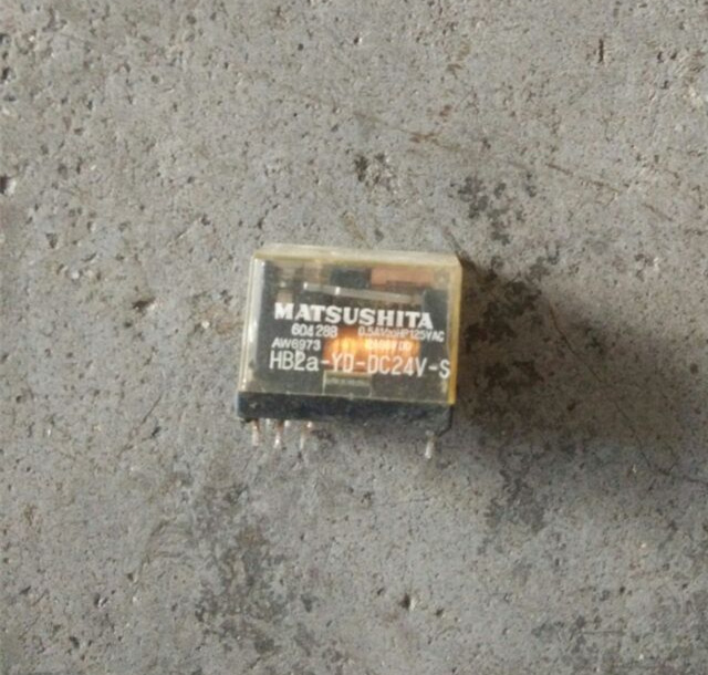 松下二手拆机继电器 HB2a-YD-DC24V-S 8脚 HB2