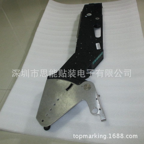 环球UIC Genesis系列金色8mm飞达 double feeder 50381212