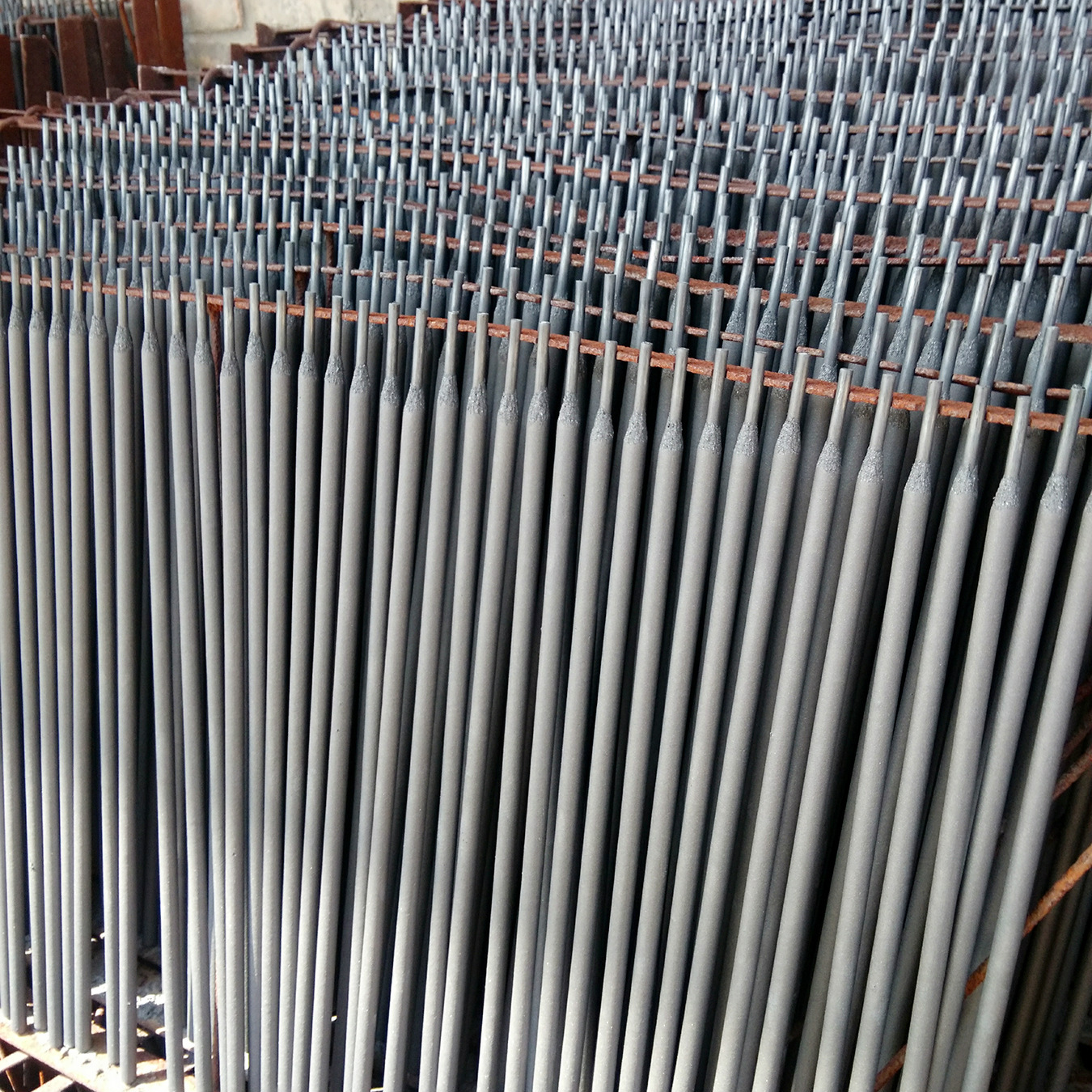 河北宇联A222不锈钢焊条E317MoCu-16电焊条手工焊条白钢焊条