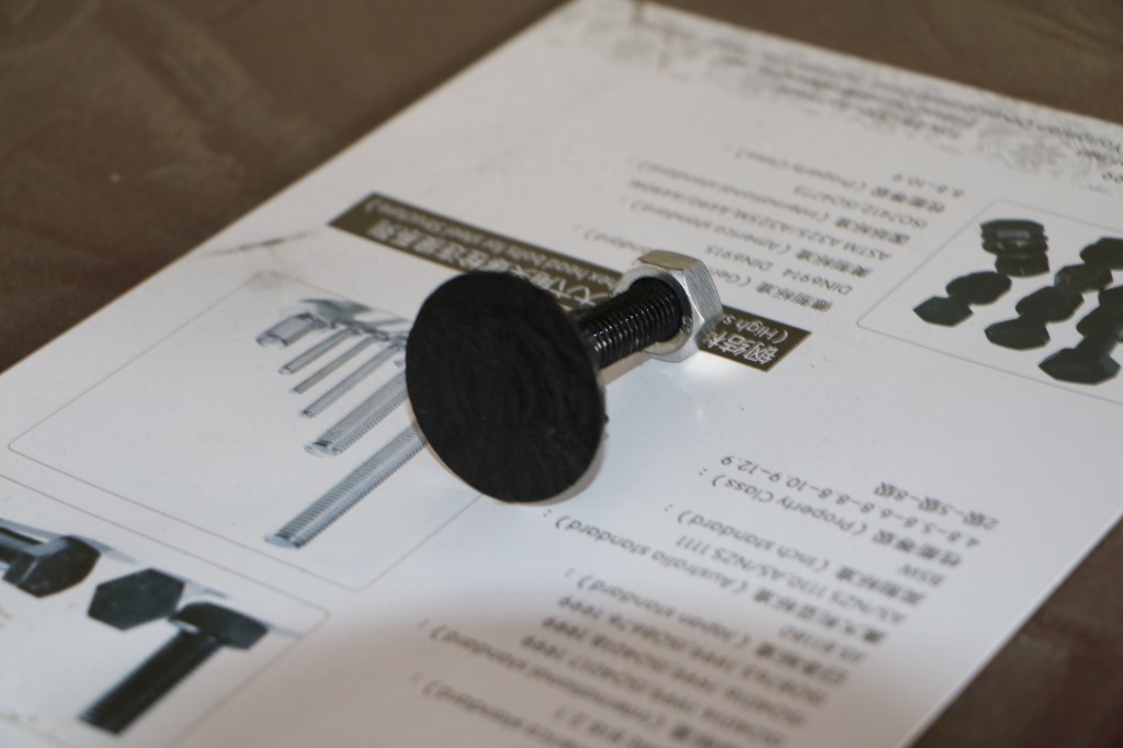 畚斗螺丝，皮带螺钉  宏成 公司  标准件 皮带螺栓