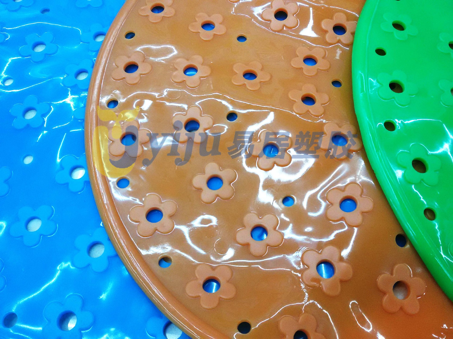 5CAD1565CEE6599A8520FB47FC1C88