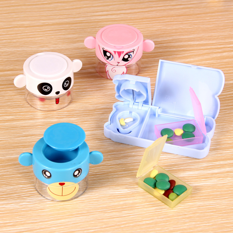 <Clearance>Grinding powder kit Cartoon mill doser Take it with you Portable kit originality Pill box