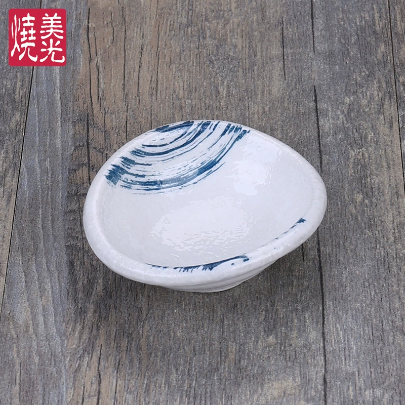 Керамическая плоская тарелка для соусов с рисунком в японском стиле Meiguang Boiled Hand-painted - стиль - маленькая творческая посуда для соусов