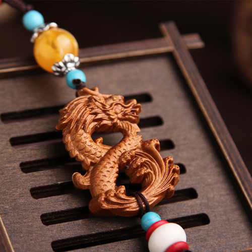Tao wood eight-character dragon car pendant, 3D carved, suitable for both car and bag hanging, keychain ornament LZG08