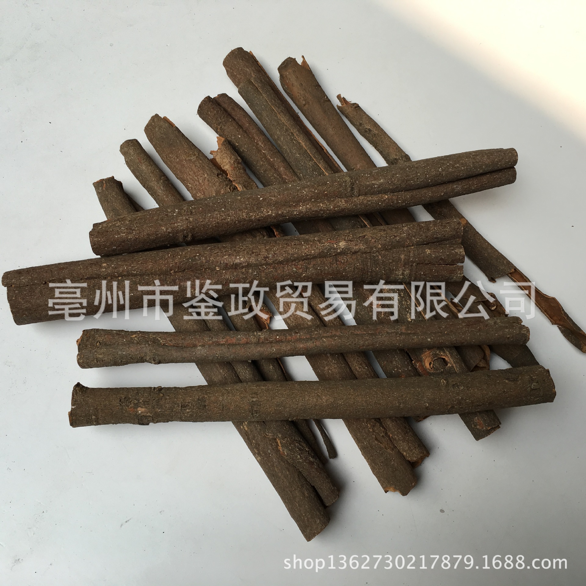 Chinese Cinnamon Bark Rou Gui 500g Dried Cassia Culinary Spice and TCM Herb key features