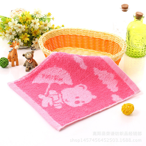 Yarn-dyed cartoon pattern jacquard cotton square towel 25*25 children's kindergarten small towel wholesale various patterns