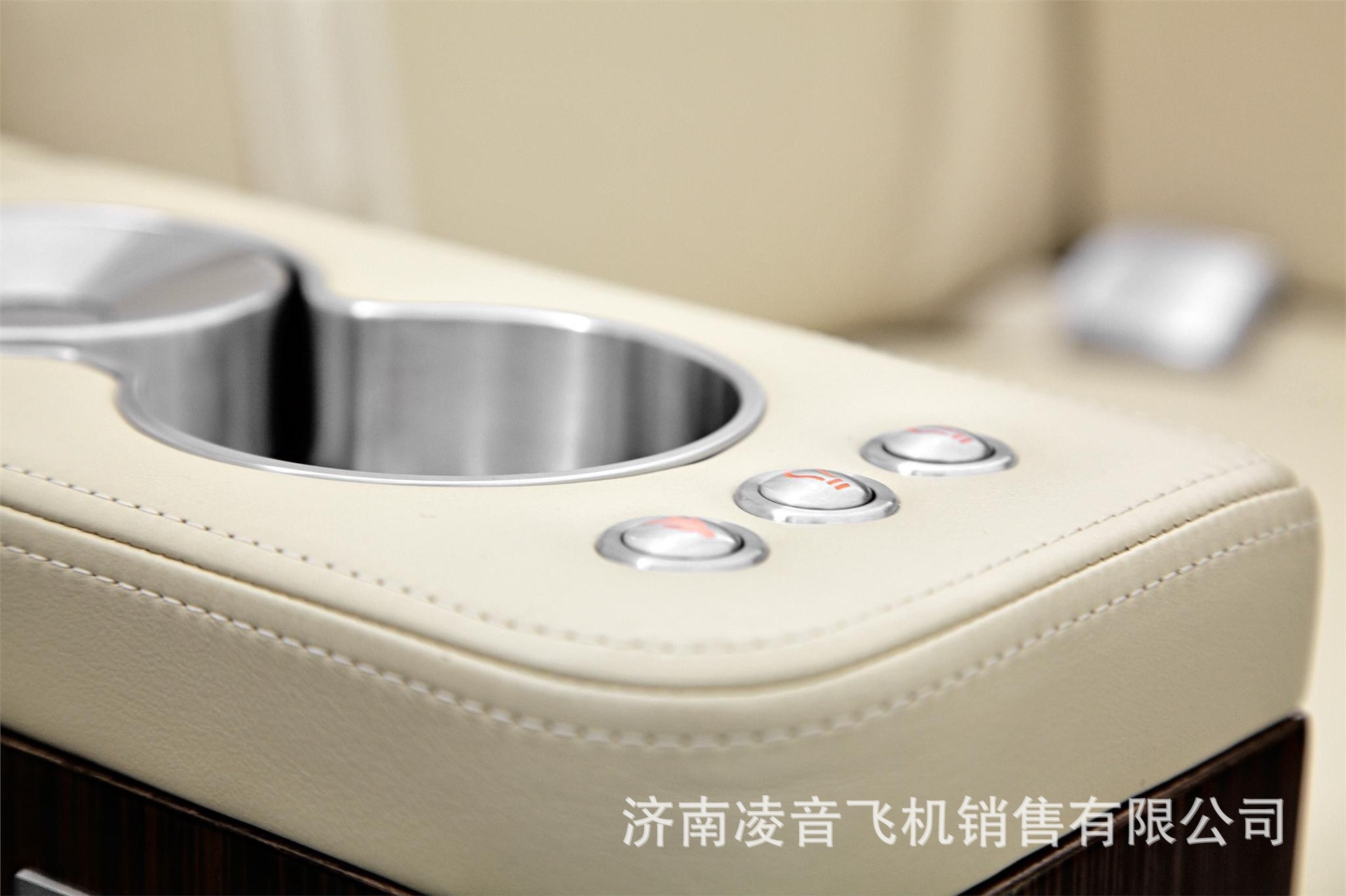 �ɻ���ս��605����� �Ƚ���������ɻ� �ɻ���Լ��������������