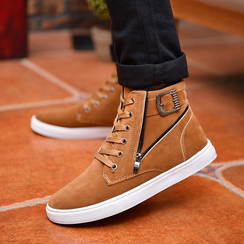 2021 autumn and winter new men's Martin boots belt buckle trendy men's board shoes Korean high top shoes British casual men's shoes