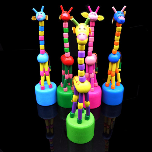 Dancing giraffe/children's cartoon toys/wooden crafts/nostalgic joint puppets