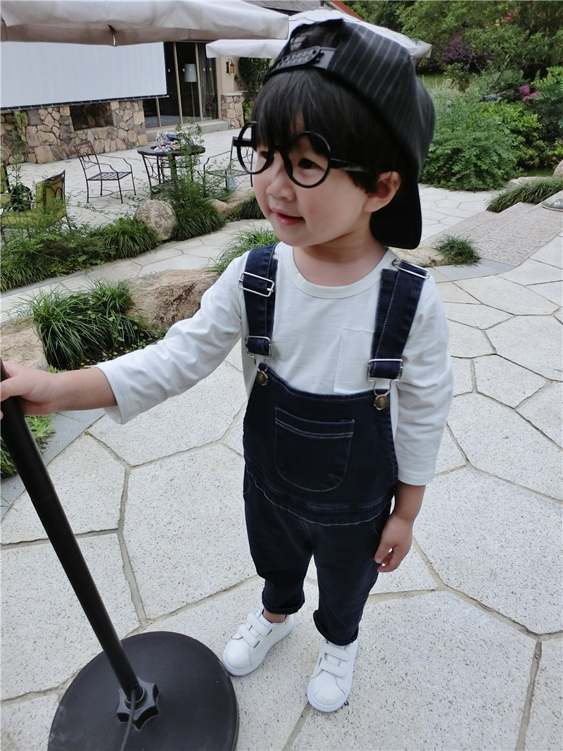 3236243584_1201502704