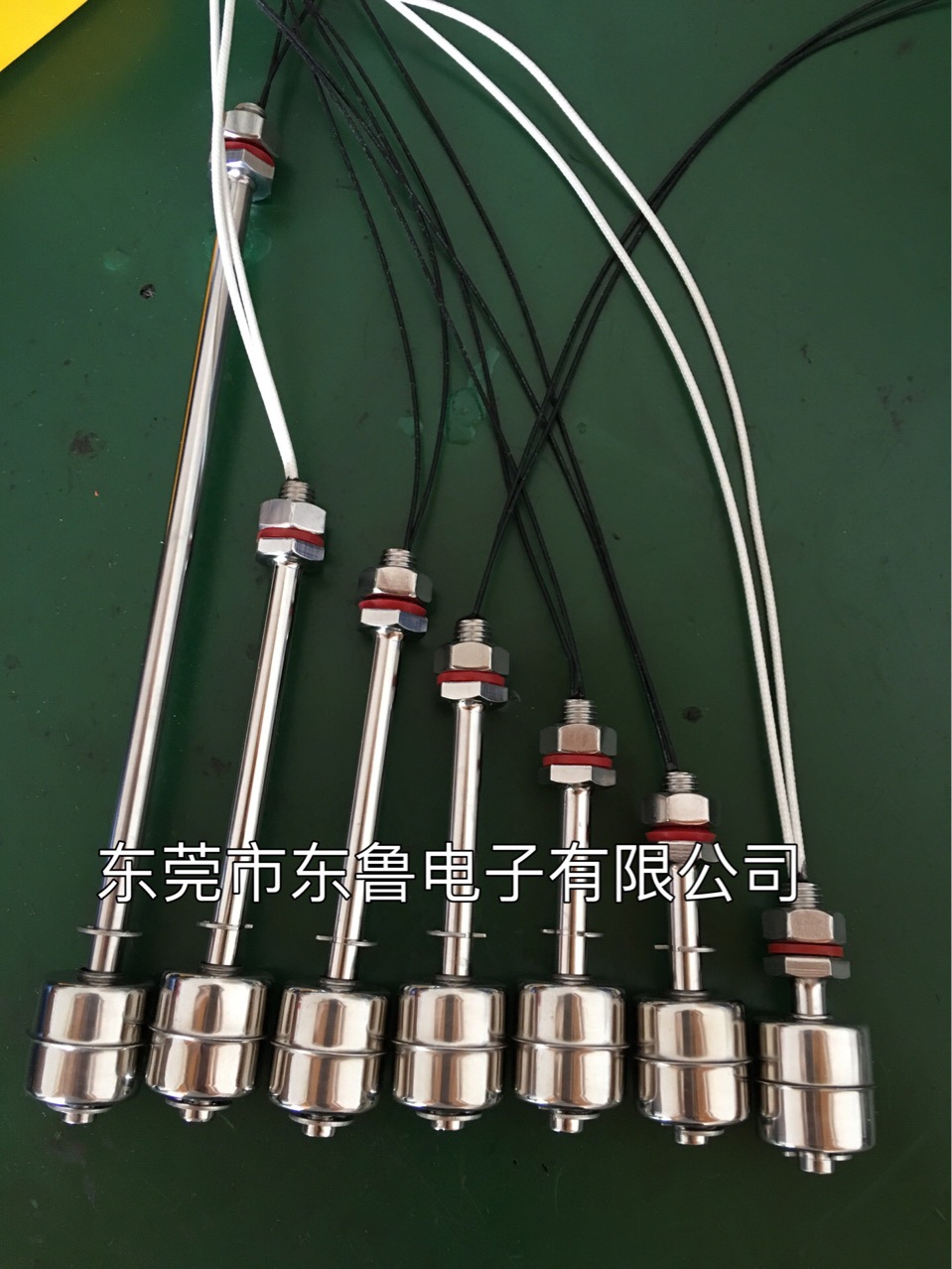 供应各种规格不锈钢高温浮球开关 水位开关 液位开关