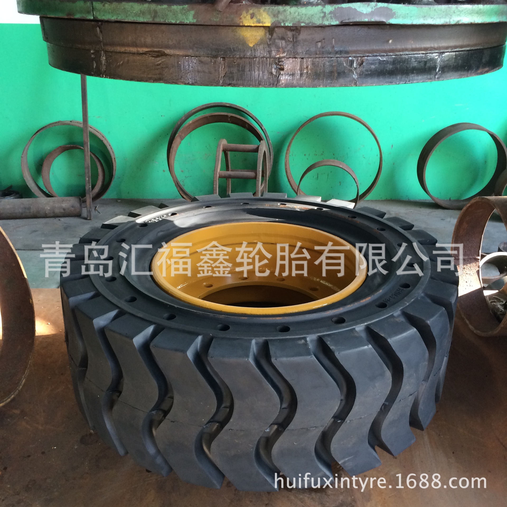 供应聚氨酯填充轮胎36x12.5-20实心轮胎 36x12.5-20煤矿搬运车用