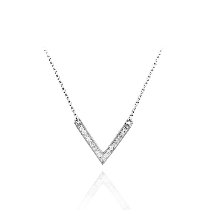 ����ʱ�и�����Ƕ�ʯV����ĸ����Ů��Լ�ٴ������� 62004