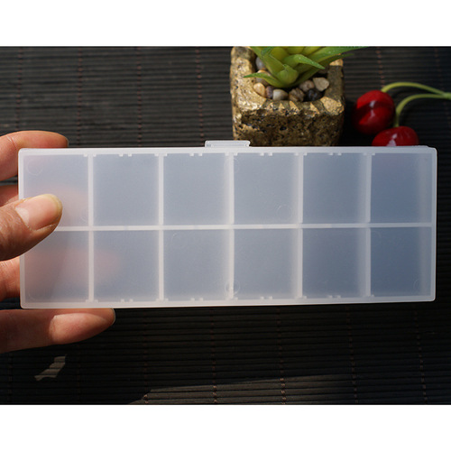 Weekly 12-compartment large-capacity pill box, plastic medicine storage box, portable pill sorting box