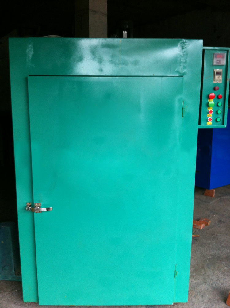 1076981493_545686368