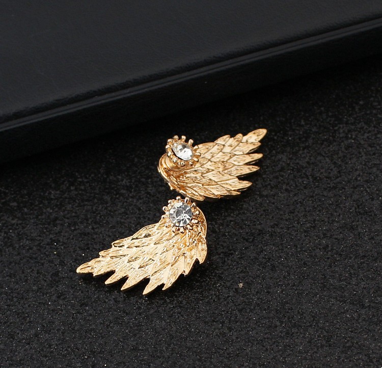 Retro Stereo Angel Wing Feather Diamond Alloy Stud Earrings display picture 2