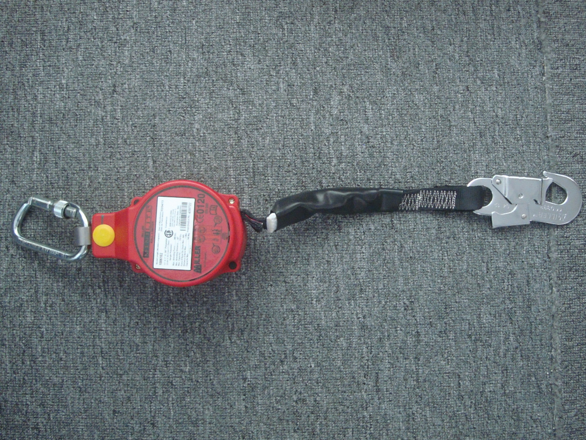 HONEYWELL/霍尼韦尔1006102小型坠落制动器(速差器)尺寸小重量轻