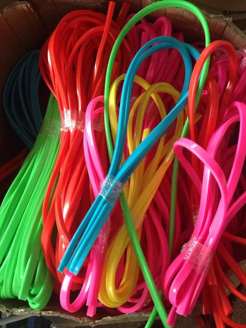 新产品有颜色灯带套管 模具齐全