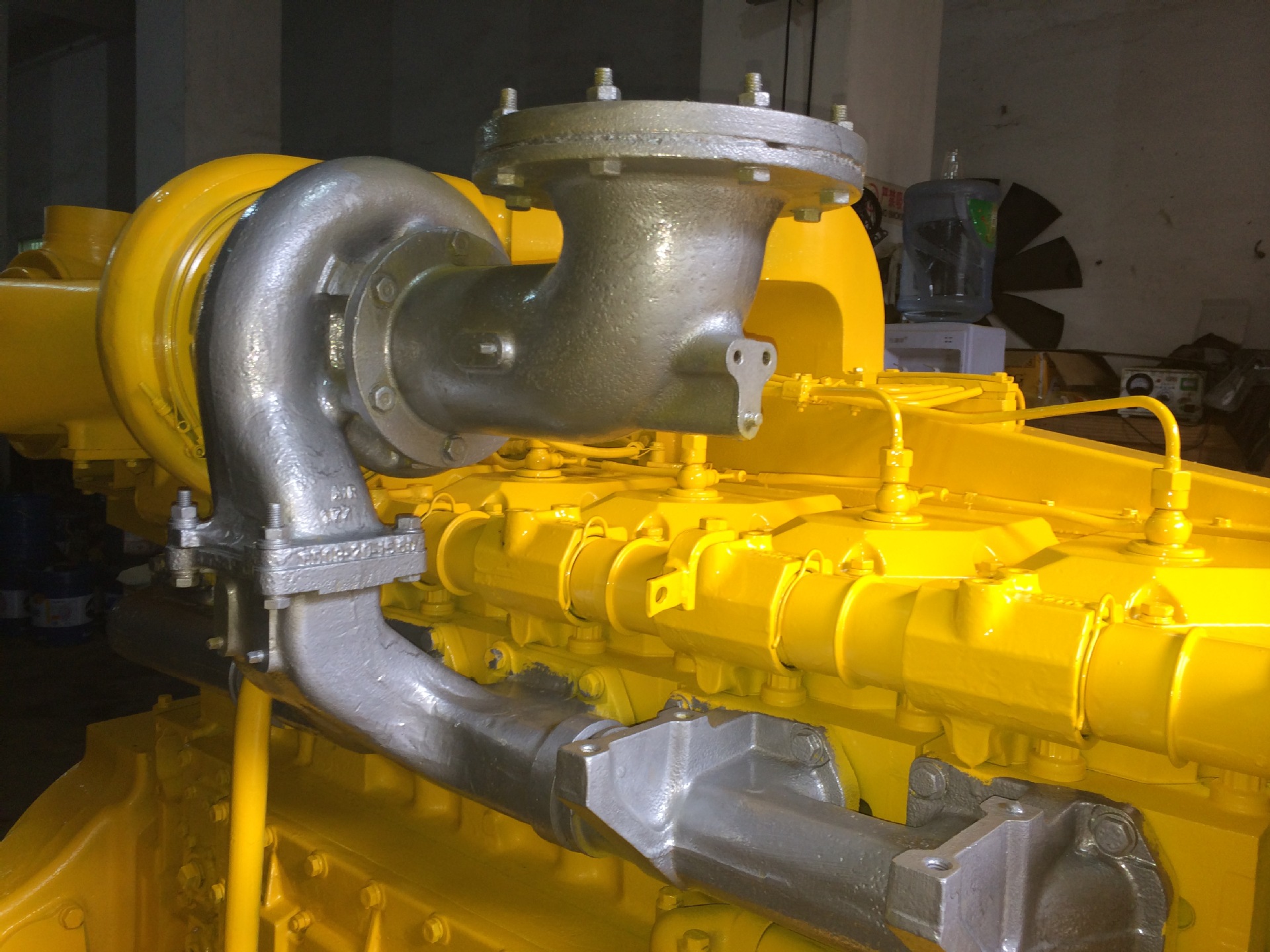 供应日本进口SA6D170-1柴油发动机总成S6D170