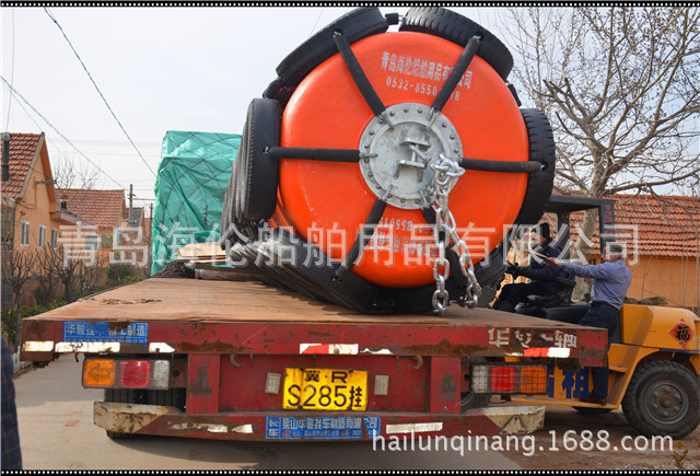 免维护护舷 免靠垫 免橡胶靠把 免球防撞设施青岛否是海伦0.2-4.5