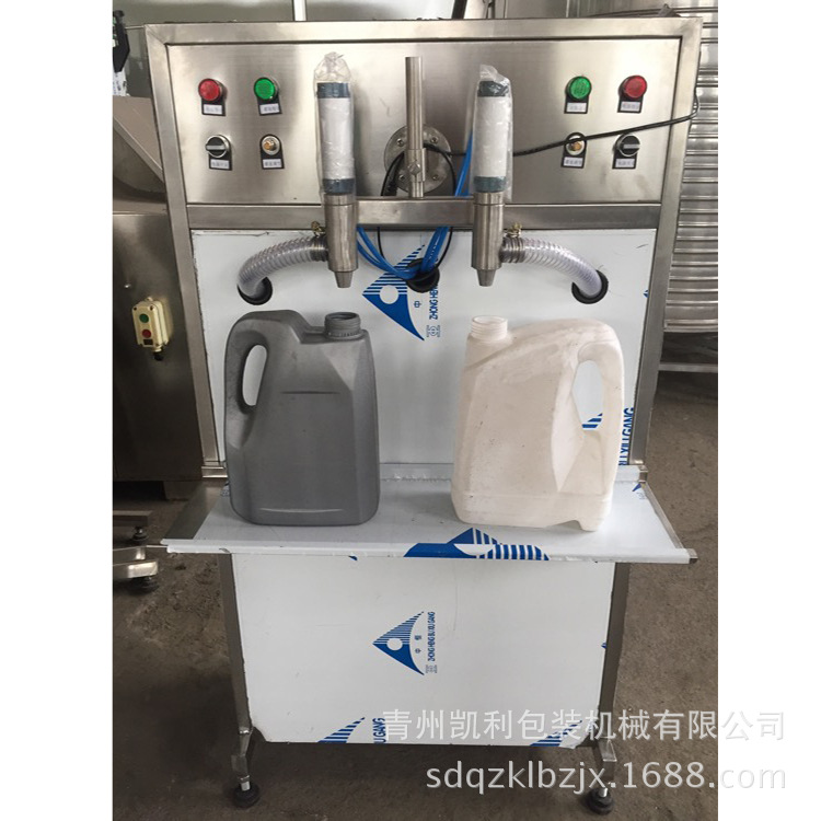 灌装机洗衣液灌装机  有机菜籽油灌装机 花生油灌装机 香油灌装机