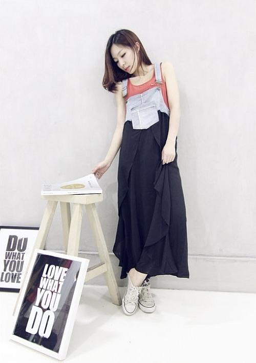 Thời trang mới xúng xính váy lỏng dây đeo váy voan váy denim dây đeo váy đầm lớn đầm xòe dài qua gối