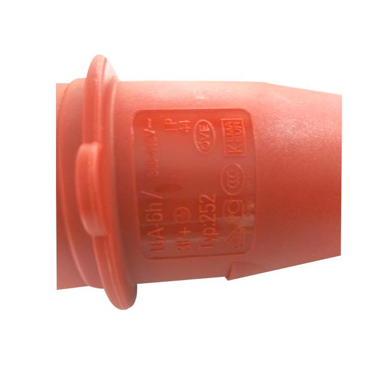 Mannai Curls Plug 252#4P/16A/400V