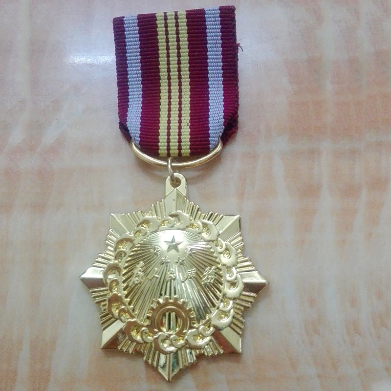 为人民服务奖章01 (5)